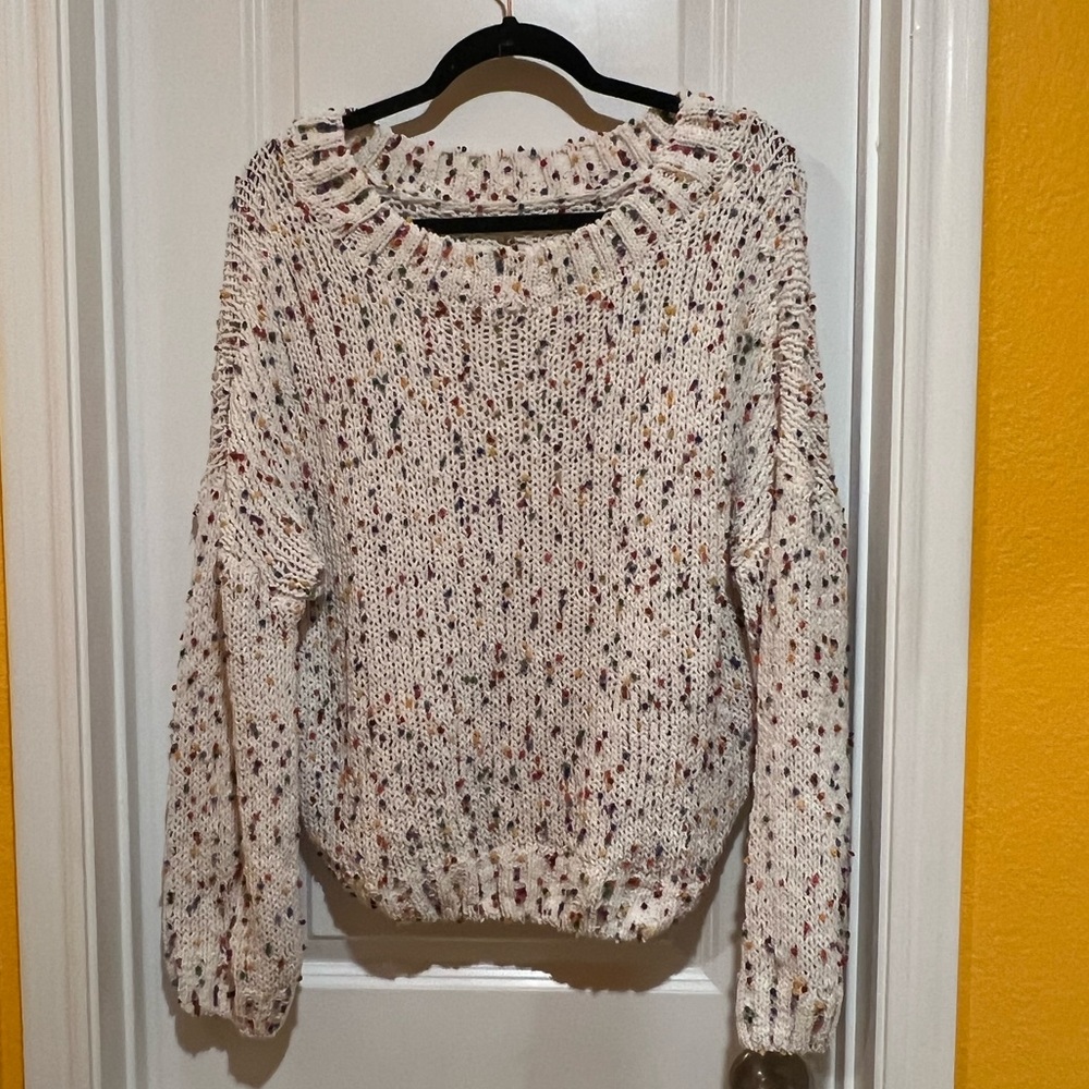 ⭐️3 for $30⭐️ Confetti sweater